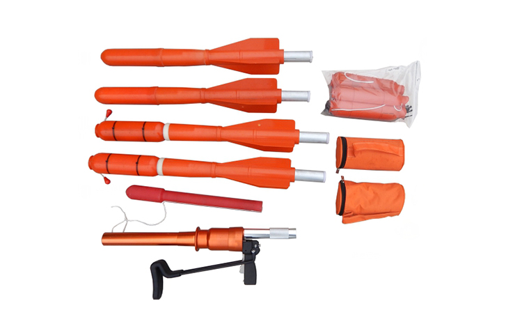 便攜式救生拋頭器.jpg 便攜式救生拋頭器.jpg