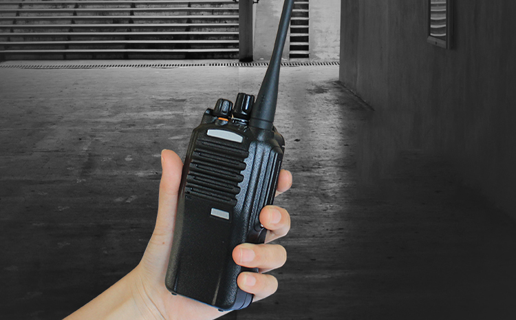 防爆對(duì)講機(jī)750.png 防爆對(duì)講機(jī)750.png