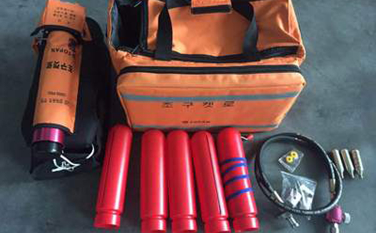 拋投器.jpg 拋投器.jpg