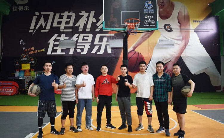 旭信科技 朝氣蓬勃 奮進團隊 旭信科技 朝氣蓬勃 奮進團隊