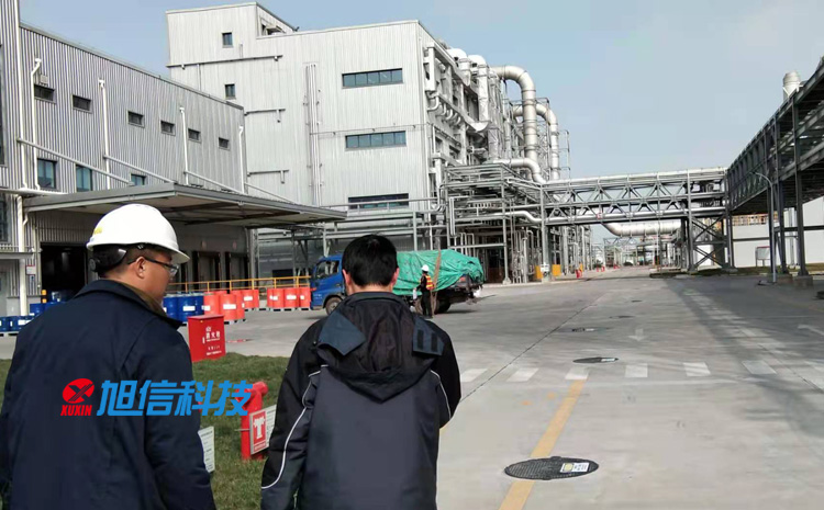 02-走在測試防爆手機的路上.jpg 02-走在測試防爆手機的路上.jpg